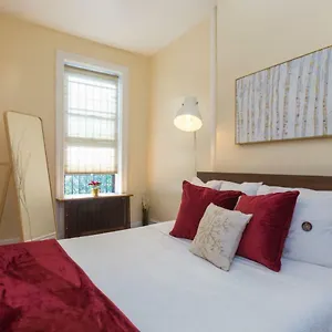 Lavish 3 Bedroom In Williamsburg!! Apartment